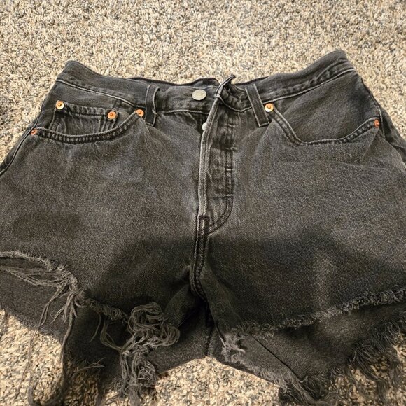 Levi's 501 Cutoff Jean Shorts Lunar Black 27 - Picture 4 of 5